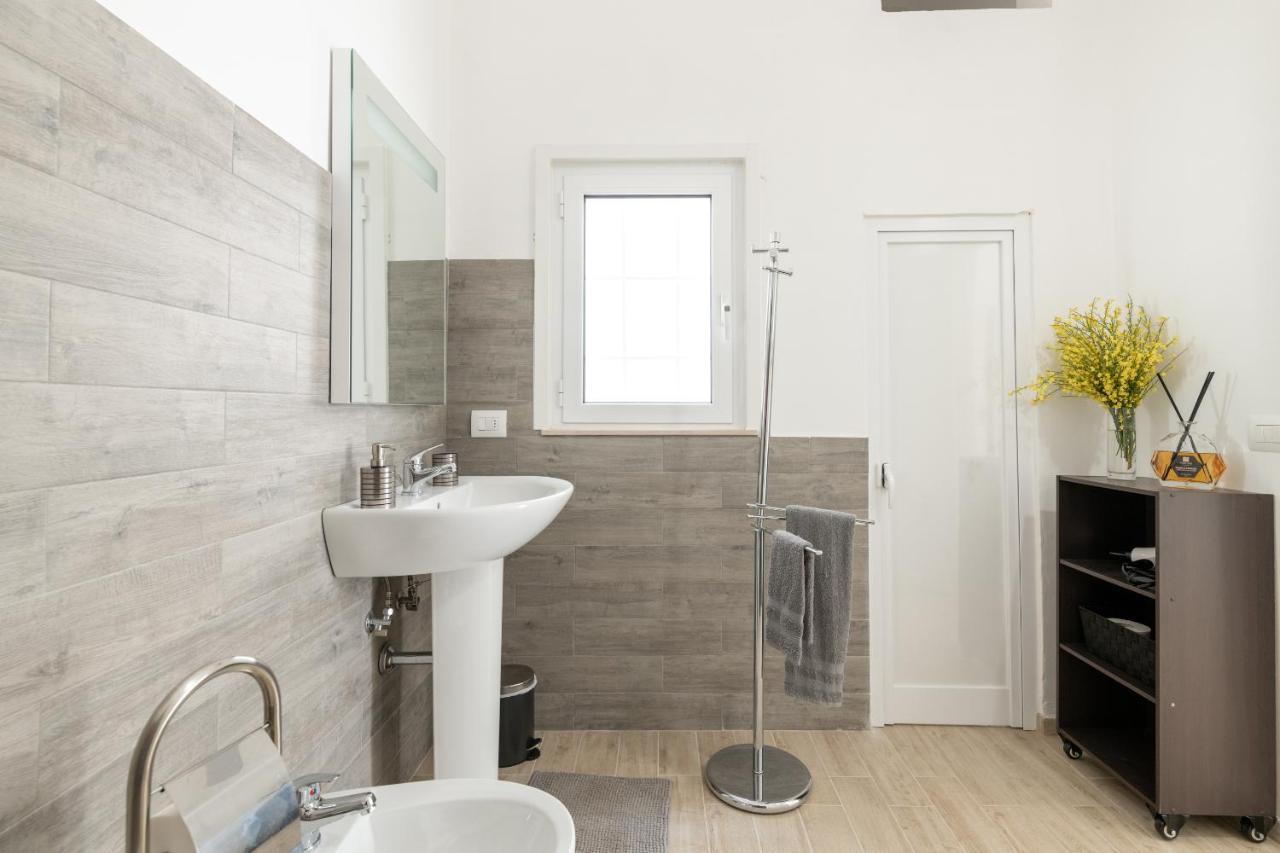 Palazzo Toselli Apartment Ostuni Ngoại thất bức ảnh
