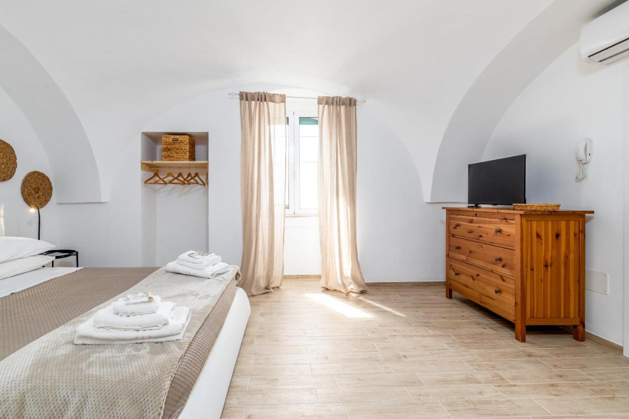 Palazzo Toselli Apartment Ostuni Ngoại thất bức ảnh